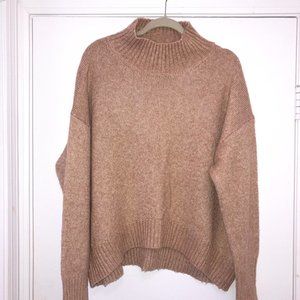 H&M Oversized Sweater (Medium)
